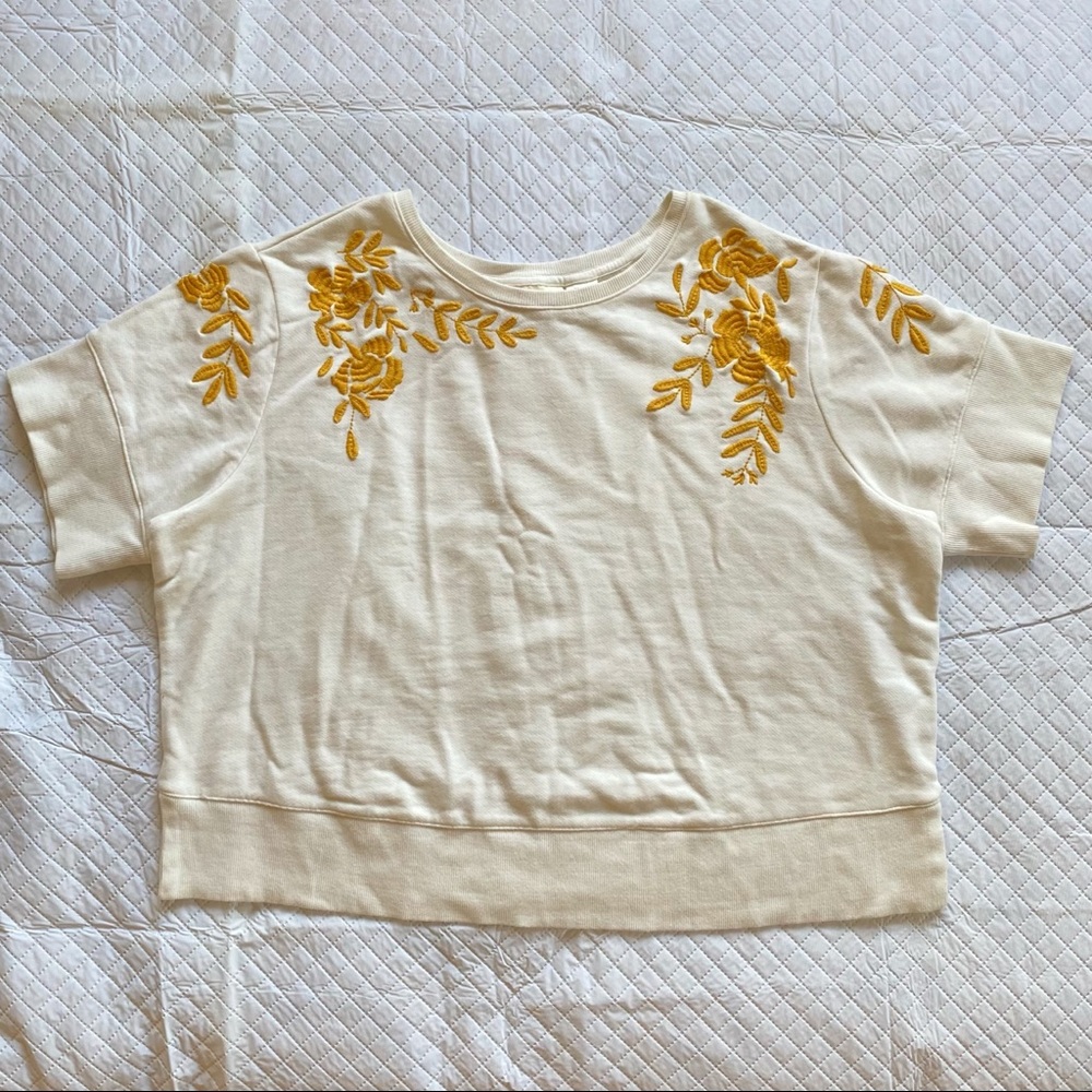 Anthropologie sweatshirt embroidered